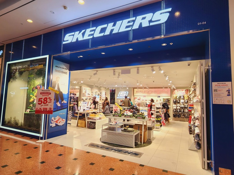 Skechers points outlet